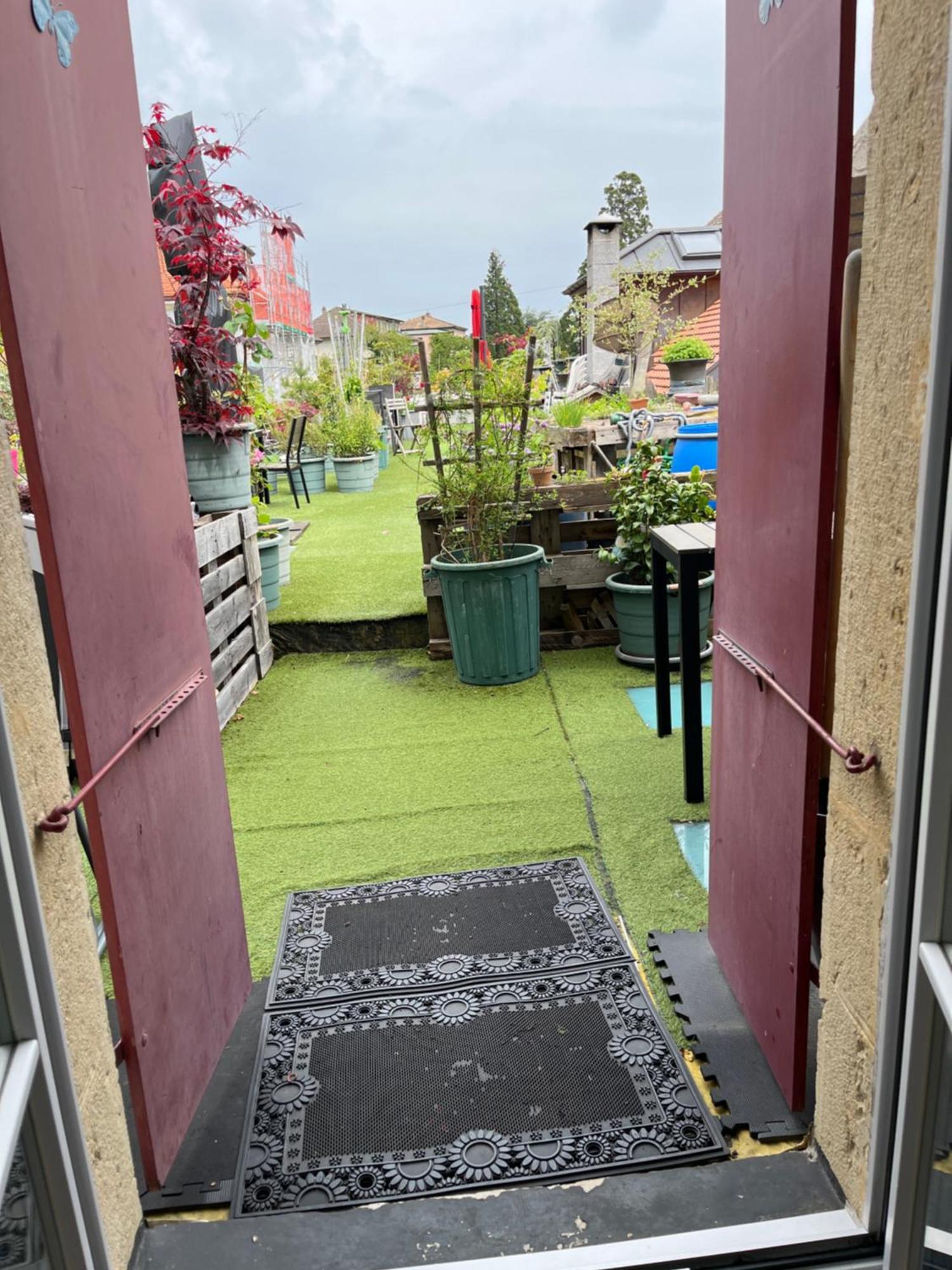 Chambre Papillon Avec Acces Terasse La Neuveville Dış mekan fotoğraf